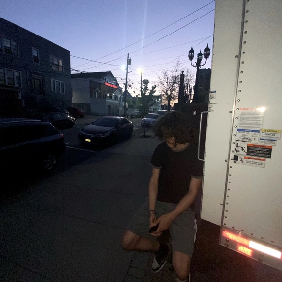 Meet your Posher, Janiel - Picture 1 of 1